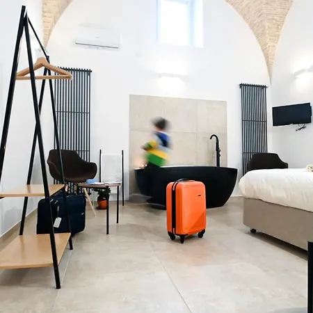 Suitehome Con Vasca Troia